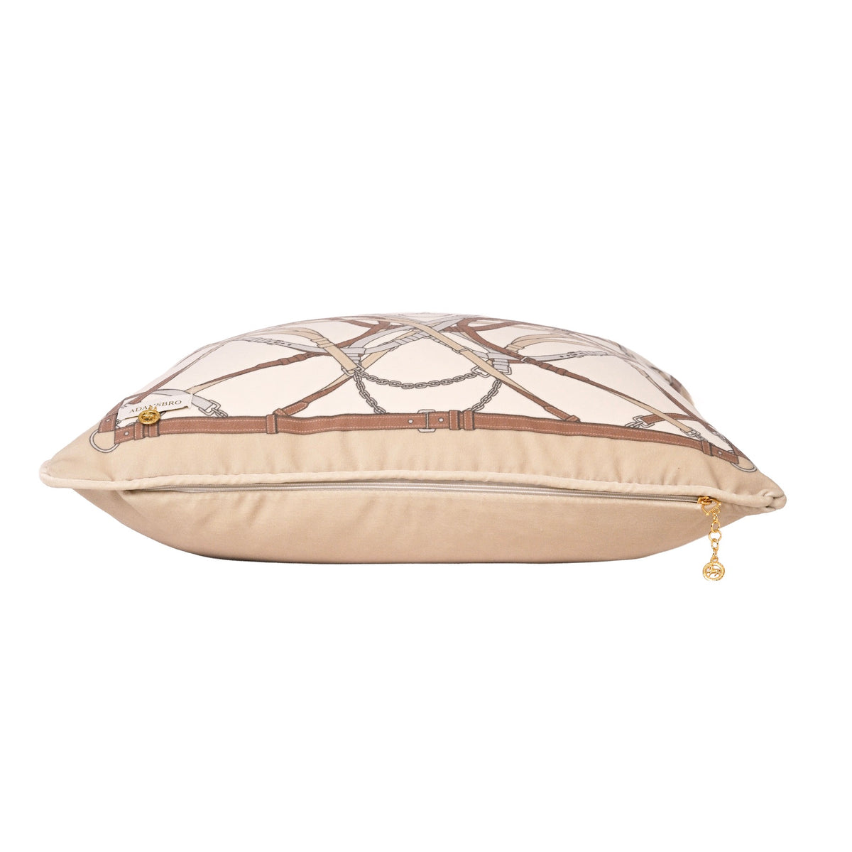 Bite velvet cushion Nougat