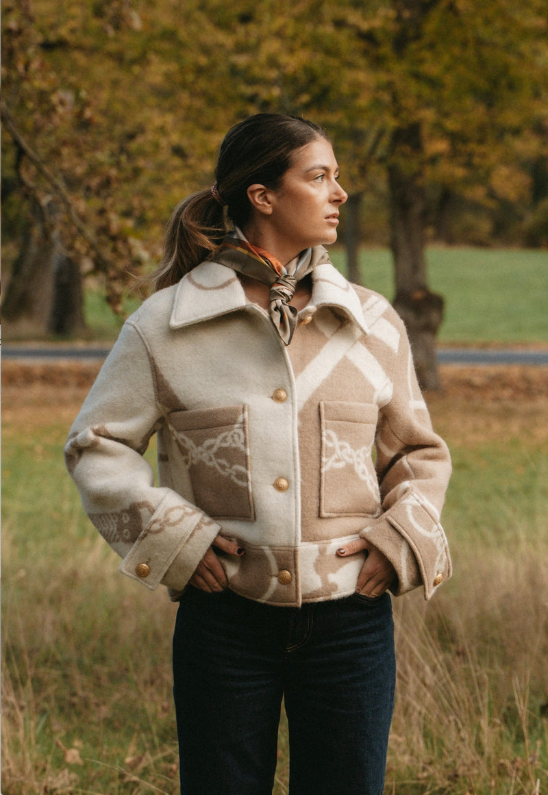 Classic lambswool Blanket Jacket – Nougat & Off-White