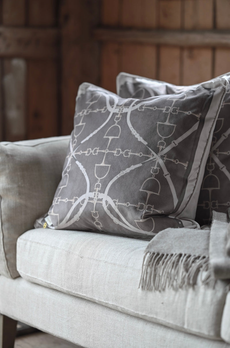 Bite Luxury velvet cushion Taupe