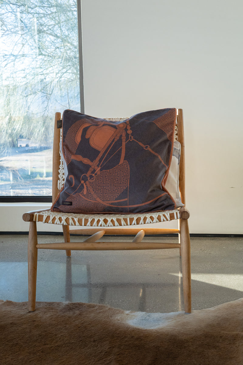 DECO HORSE CUSHION NEW LUXURY LINE BROWN