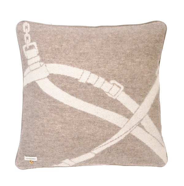 Luxury Cushion in 100% New Zealand Lambswool Beige Melange Halter