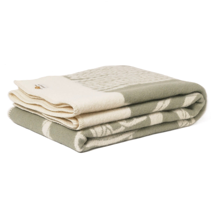 Chain Throw – 100% New Zealand Lambswool celadon green