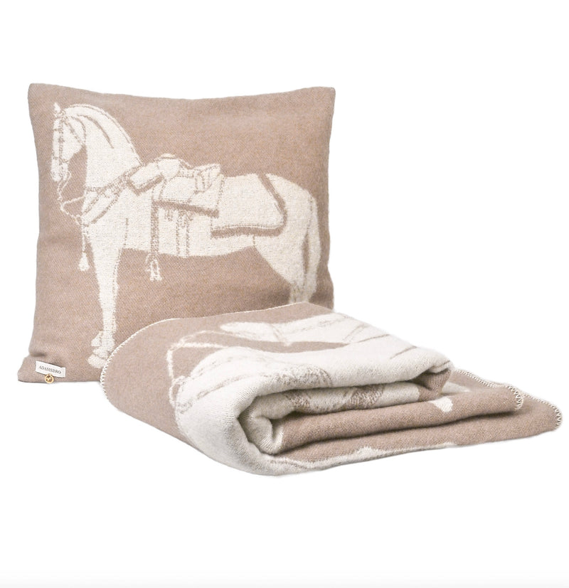 HORSES Throw – 100% New Zealand Lambswool