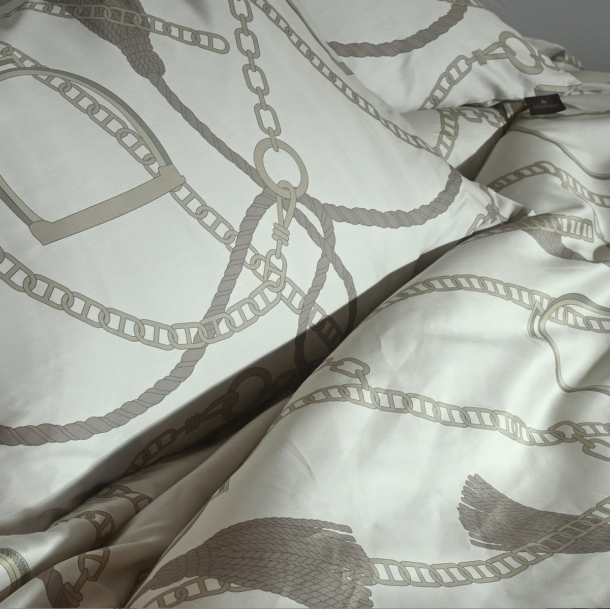 CHAIN PILLOWCASE 80x80