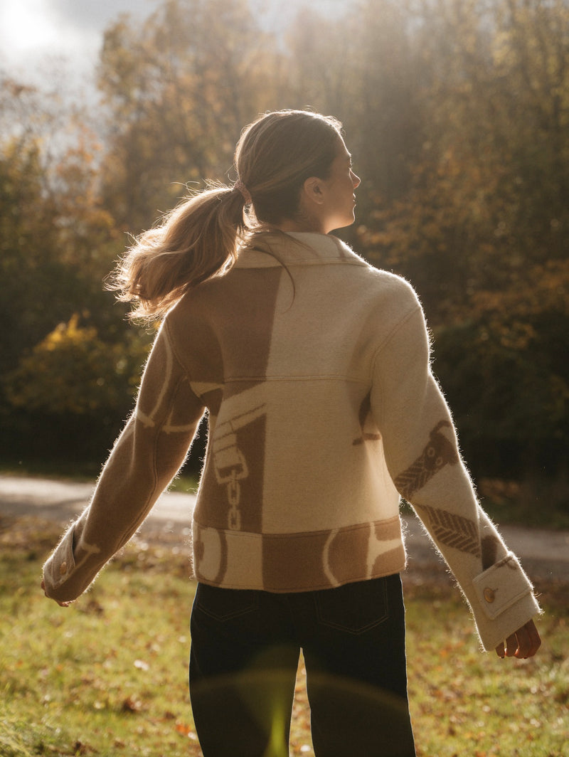 Classic lambswool Blanket Jacket – Nougat & Off-White