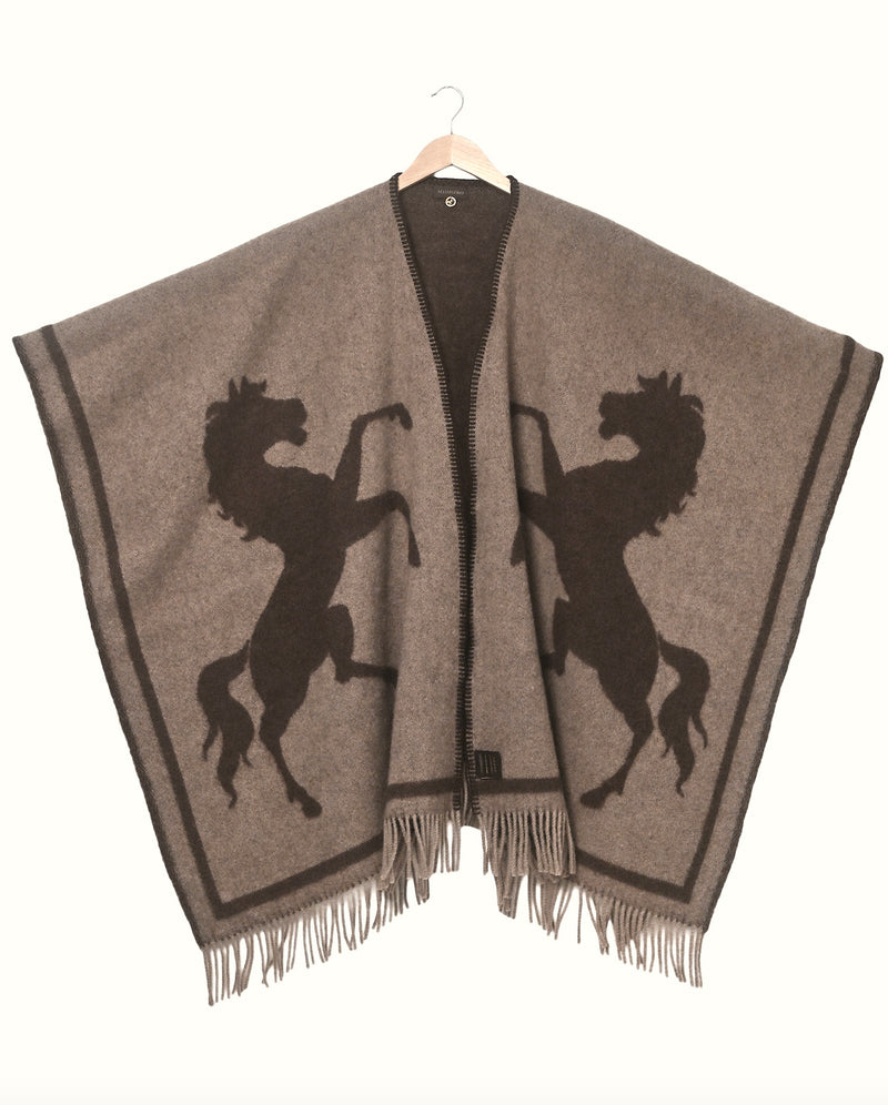 PONCHO HORSES LAMBS WOOL